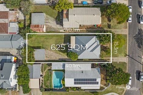 4 Blackwood Ave, Cannon Hill, QLD 4170
