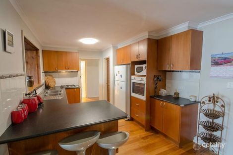 Property photo of 30 Henry Street Koo Wee Rup VIC 3981