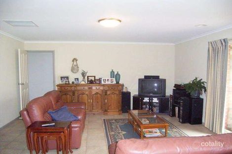 Property photo of 5 Honeysuckle Street Thurgoona NSW 2640