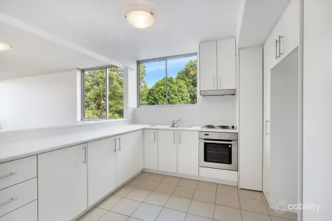 Property photo of 4/5-7 Macpherson Street Waverley NSW 2024