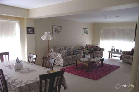 Property photo of 16 Prahn Court Brookfield VIC 3338