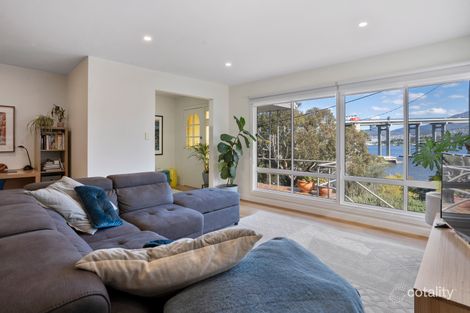 Property photo of 3 Rose Bay Esplanade Rose Bay TAS 7015