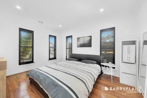 Property photo of 11 Nighthawk Boulevard South Morang VIC 3752
