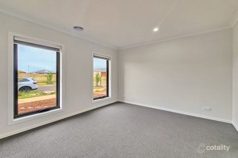 Property photo of 19 Midgard Road Weir Views VIC 3338