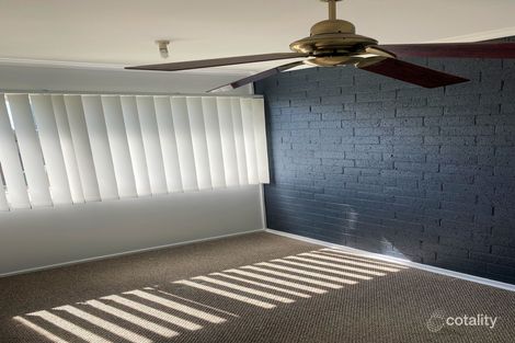 Property photo of 11 Brushbox Place Bradbury NSW 2560