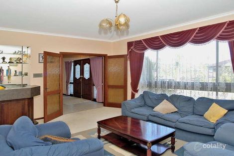 Property photo of 4 Sara Drive Wheelers Hill VIC 3150