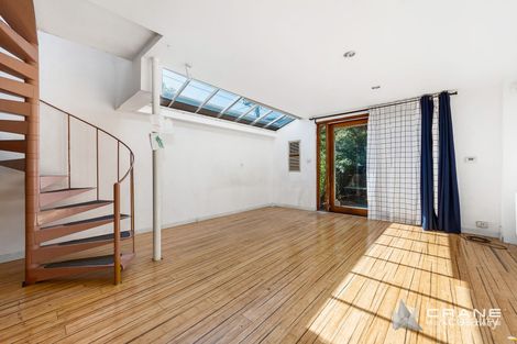 Property photo of 51 Eastern Road South Melbourne VIC 3205