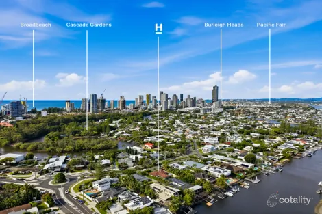 7 Savoy Dr, Broadbeach Waters, QLD 4218