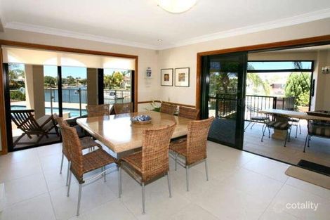 Property photo of 9 Montrose Court Benowa QLD 4217