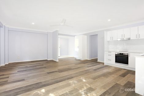 Property photo of 26C Constellation Crescent Mudgeeraba QLD 4213