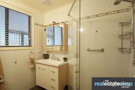 Property photo of 4 Lunn Place Kambah ACT 2902