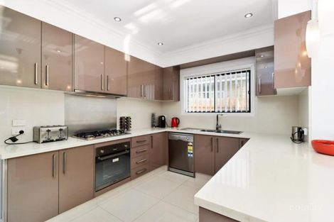 Property photo of 2/3B Kenilworth Avenue Frankston VIC 3199