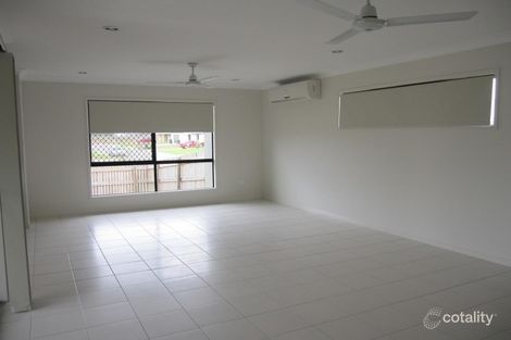Property photo of 35 Limerick Way Mount Low QLD 4818