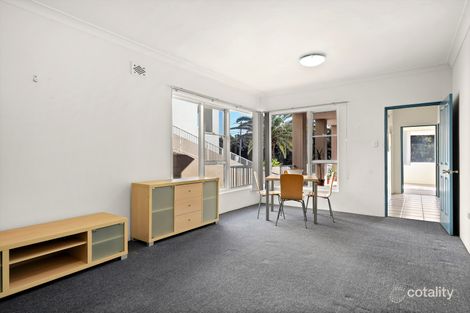 Property photo of 1/33 Ocean View Drive Wamberal NSW 2260