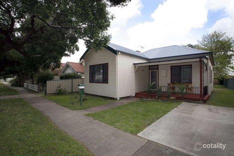 Property photo of 10 Kitchener Parade Mayfield East NSW 2304