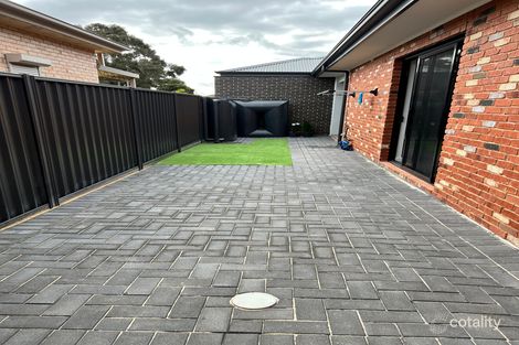 1/2 Richardson Ave, Findon, SA 5023
