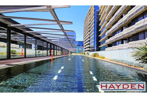 S401/8 Waterview Walk, Docklands, VIC 3008