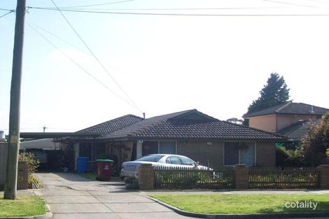 Property photo of 33 Loch Street Cranbourne VIC 3977
