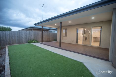Property photo of 75 Oleary Way Maddingley VIC 3340