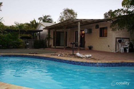 Property photo of 35 Manuka Court Bushland Beach QLD 4818