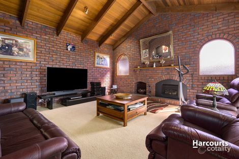 Property photo of 16 Quinn Street Bell Post Hill VIC 3215