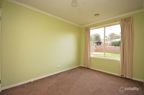 3 Oakbank Dr, Mount Helen, VIC 3350