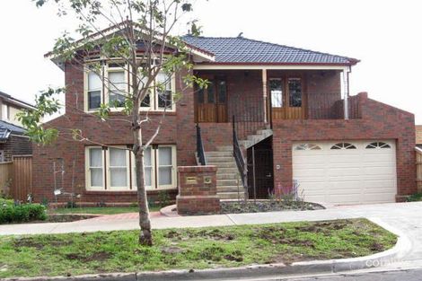 121 Bradshaw St, Essendon, VIC 3040