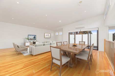 2/6 Green St, Airport West, VIC 3042