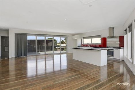 Property photo of 3 Admiral Place Geelong VIC 3220