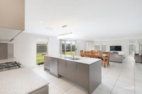 Property photo of 55 John Darling Avenue Belmont North NSW 2280