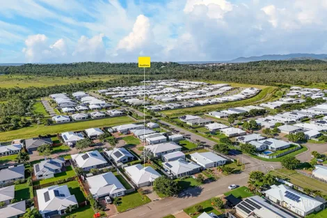 Property photo of 122 Sanctum Boulevard Mount Low QLD 4818