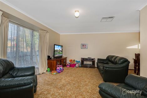 Property photo of 38 Lomalinda Drive Craigmore SA 5114