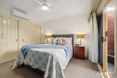 Property photo of 3/29 Renown Street Burwood VIC 3125