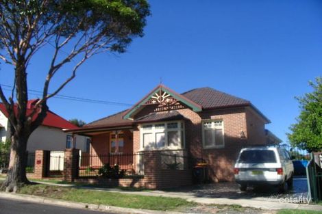 14 Dreadnought St, Roselands, NSW 2196