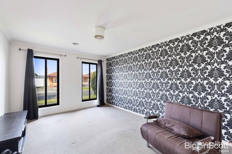 Property photo of 75 Levenia Street St Albans VIC 3021