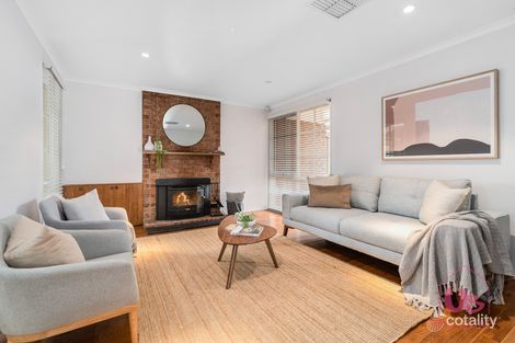 Property photo of 5 Avery Place Carrum Downs VIC 3201