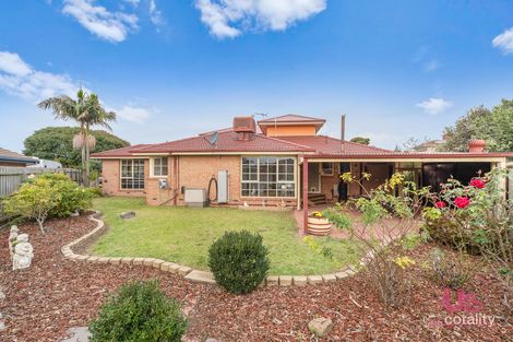 Property photo of 5 Avery Place Carrum Downs VIC 3201