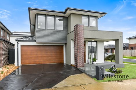 Property photo of 125 Thoroughbred Drive Clyde North VIC 3978