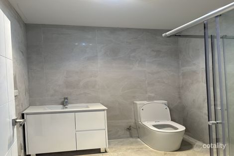 Property photo of 15 Joseph Whitehouse Close Minto NSW 2566
