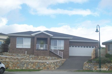 Property photo of 10 Sandilands Court Narre Warren North VIC 3804