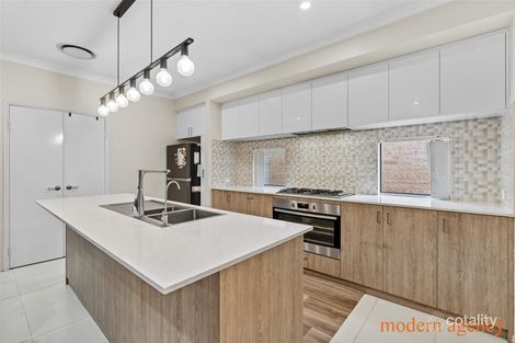 Property photo of 30 Sweetgum Way Piara Waters WA 6112
