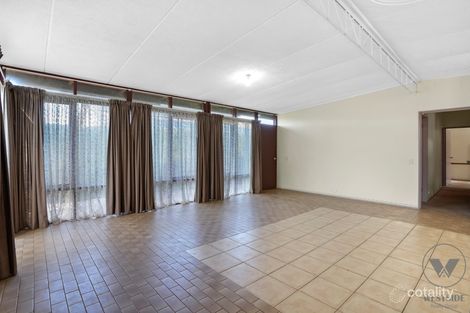 Property photo of 23 Westcott Parade Rockbank VIC 3335