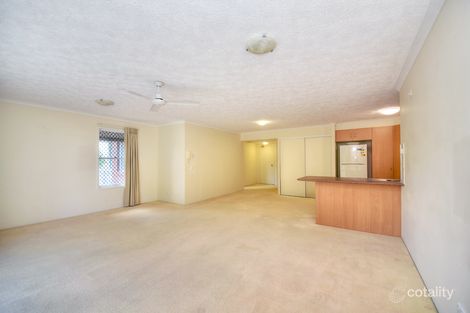 Property photo of 7/27-29 Walton Street Southport QLD 4215