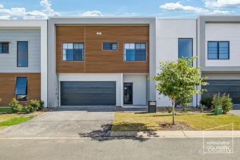 Property photo of 32 Gabbie Crescent Nirimba QLD 4551