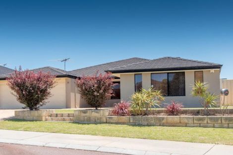 Property photo of 76 Sundowner Meander Banksia Grove WA 6031