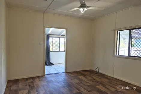Property photo of 67 Alice Street Walkervale QLD 4670