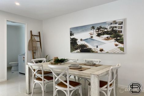 Property photo of 1/26 Orealla Crescent Sunrise Beach QLD 4567