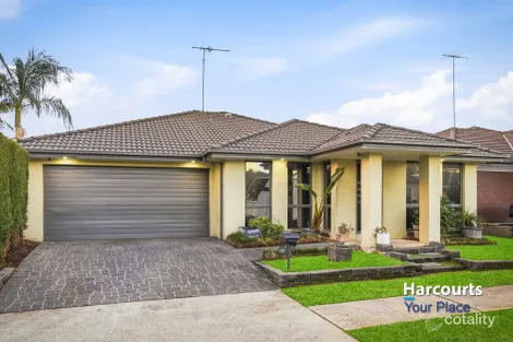 22 Jenkin St, Ropes Crossing, NSW 2760