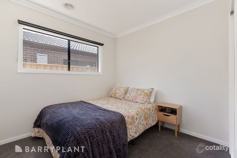 Property photo of 31 Malleefowl Boulevard Beveridge VIC 3753