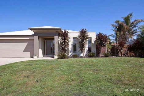 2 Country Club Dr, Safety Beach, VIC 3936